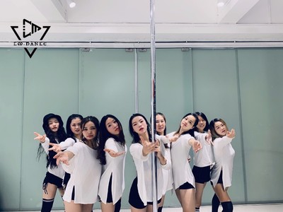 贛州鋼管舞培訓(xùn)可以減肥健身塑身