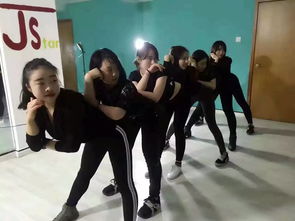 成都金牛區聚星鋼管舞培訓 爵士舞與鋼管舞的完美融合